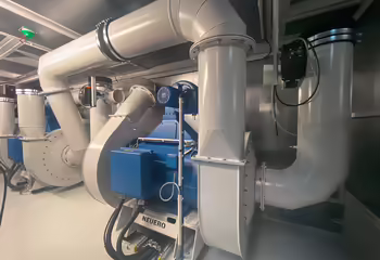 Der Maschinenraum eines NEUERO Schiffsbeladers.